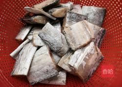 红烧带鱼的做法图解1