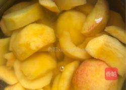自制桃罐头?的做法图解4