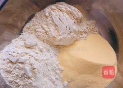 豆面杂粮窝窝头的做法图解3