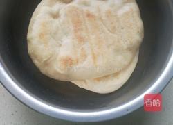 自制美味可口营养十足夹饼的做法图解1