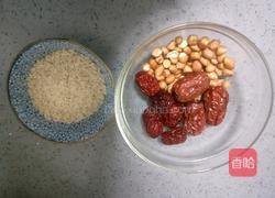 红枣花生米粥的做法图解1