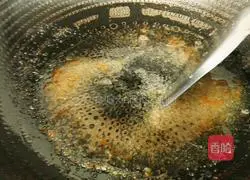 Illustration of how to make sugar-moistened shrimp 8