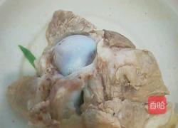 冬瓜薏米筒骨汤的做法图解3