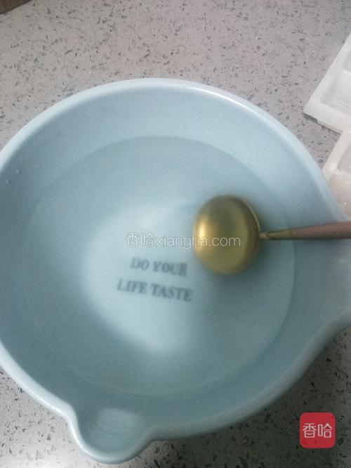 搅拌均匀。