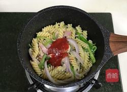 培根青椒意面的做法图解8