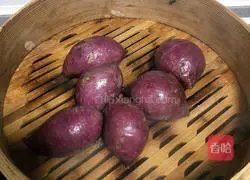 Purple Sweet Potato Oatmeal Donuts Recipe Illustration 1