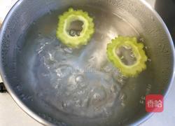 夏日苦尽甘来之苦瓜椰枣的做法图解3