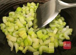 爽口芹菜圣女果的做法图解7