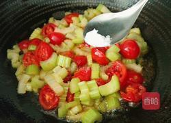 爽口芹菜圣女果的做法图解10