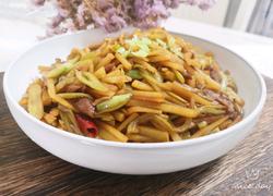 家常土豆丝炒豆角
