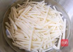 家常土豆丝炒豆角的做法图解2