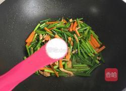肉丝炒韭苔的做法图解8