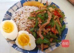 青椒肉丝盖浇饭的做法图解4