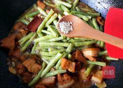 鲜豆角炖肉的做法图解13