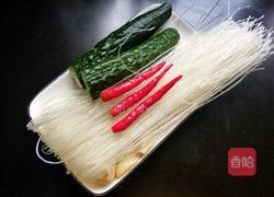 凉拌酸辣粉丝的做法图解2