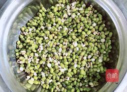 百合薏米绿豆饮的做法图解3