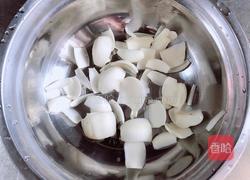 百合薏米绿豆饮的做法图解4