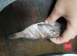 糖烧桂鱼仔的做法图解2