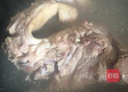 清补凉炖猪蹄的做法图解1