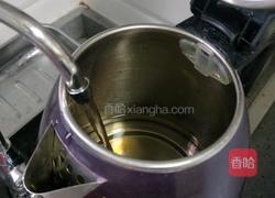 洛神花玫瑰茶的做法图解3