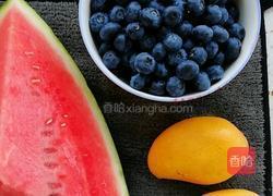 西瓜奶油蛋糕的做法图解1