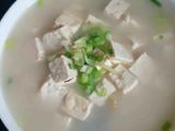 野生鲤鱼豆腐汤