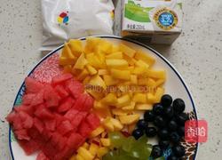 牛奶布丁的做法图解1