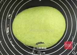 手擀菠菜面条的做法图解7