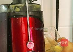 百香果莲雾苹果汁的做法图解3