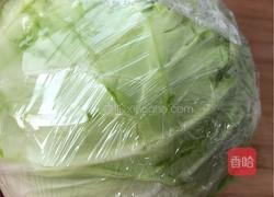炝炒圆白菜的做法图解1