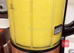 香甜南瓜玉米汁的做法图解7