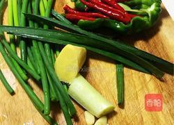 香辣盆盆尤鱼虾的做法图解1