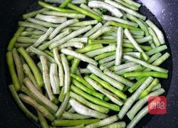 凉拌长豆角的做法图解5