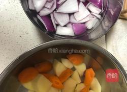 尤氏咖喱椰香牛肉的做法图解2