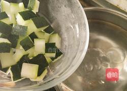 香蕉苹果冬瓜皮的做法图解3