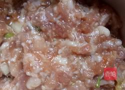 小米辣肉末炒毛豆的做法图解1