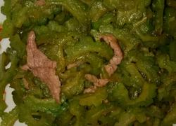 肉丝炒苦瓜