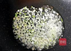 馄饨皮烧麦馅煎饼的做法图解5