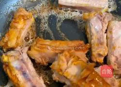 糖醋排骨的做法图解7