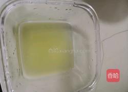 红糖姜撞奶的做法图解2