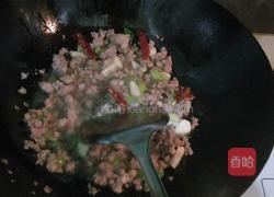 肉沫酸豆角的做法图解3