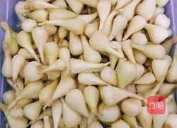 剁椒腌茭头的做法图解1