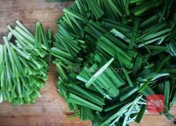 韭菜炒虾仁的做法图解6