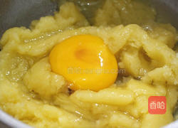 超可爱的草莓雪糕闪电泡芙的做法图解6