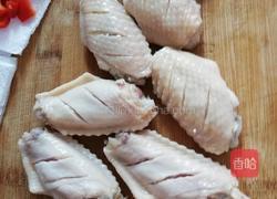 酸柠檬焖鸡翅豆腐的做法图解3