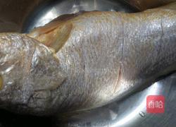 家常红烧黄鱼的做法图解1