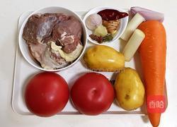 番茄土豆牛腩汤的做法图解1