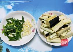 焖茄子的做法图解1