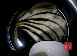 蒜泥蒸茄子的做法图解7