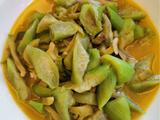 丝瓜炒榨菜的做法[图]
